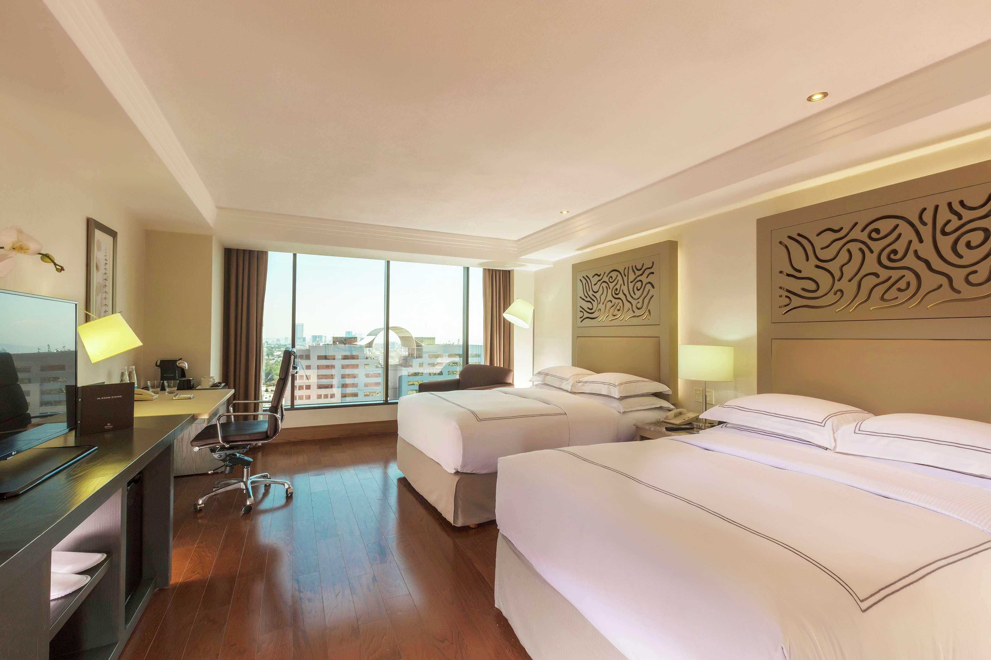 Отель Barcelo Гвадалахара Экстерьер фото Deluxe Room