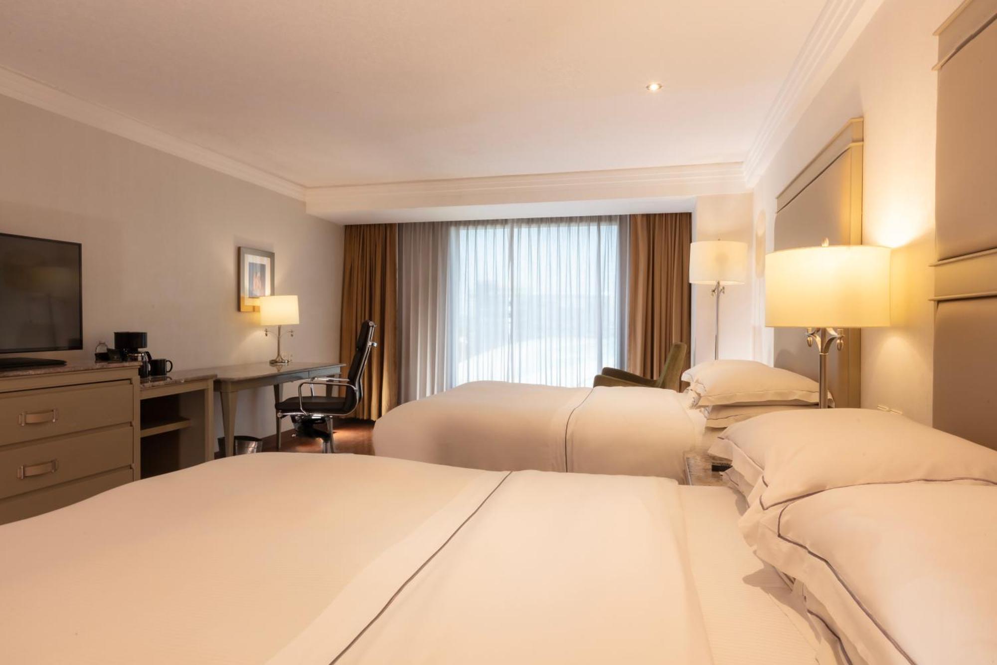 Отель Barcelo Гвадалахара Экстерьер фото Deluxe Room